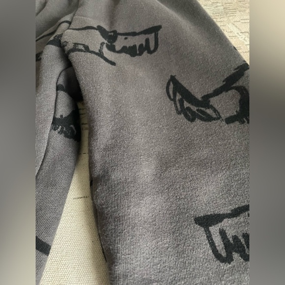 ZARA 4/5 Years Gray Joggers with Dog Print - Picture 2 of 5